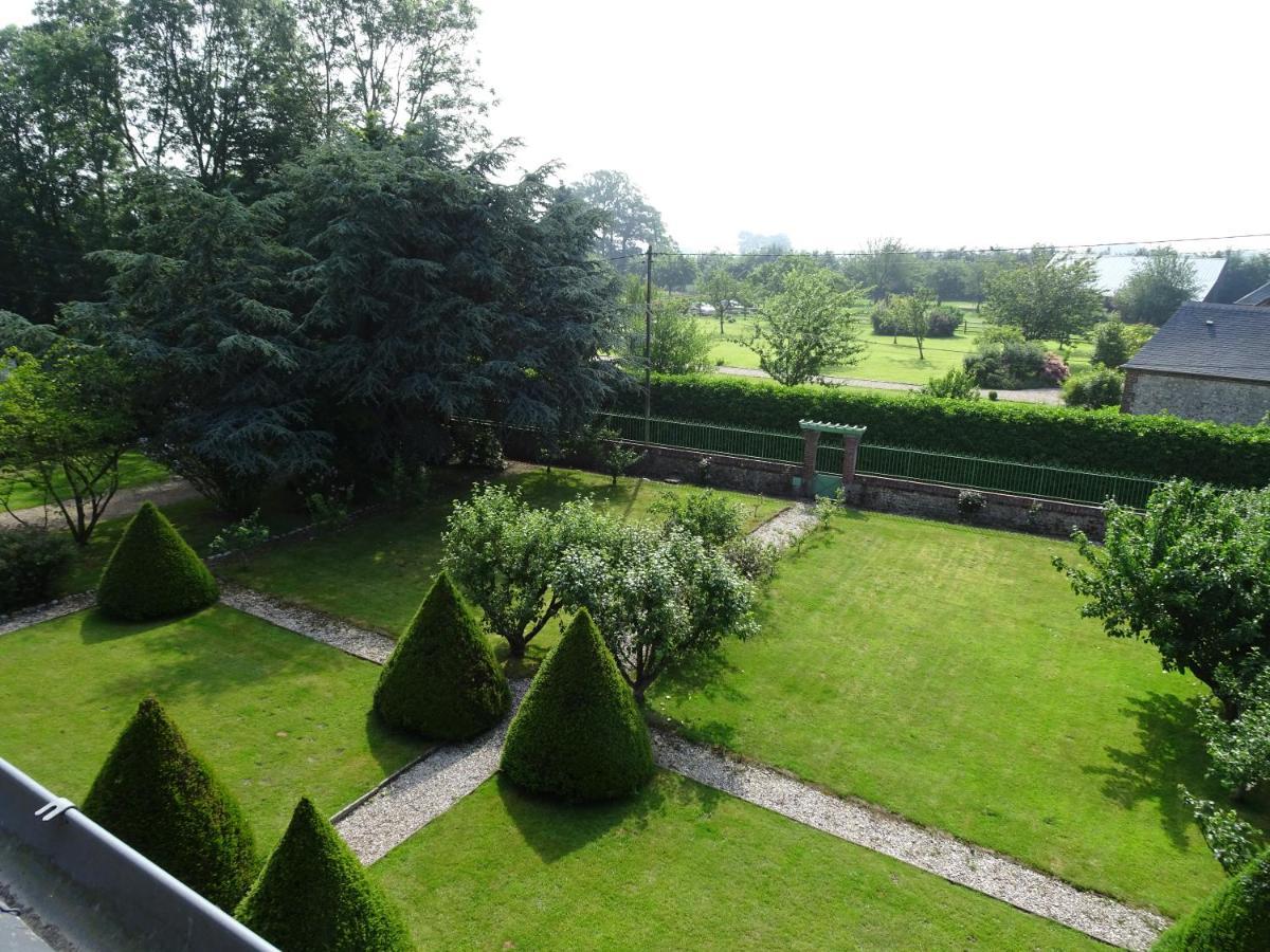 Le Clos Des Ifs Thietreville Bagian luar foto